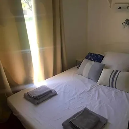 Mobil Climatise, Bord De Hotel